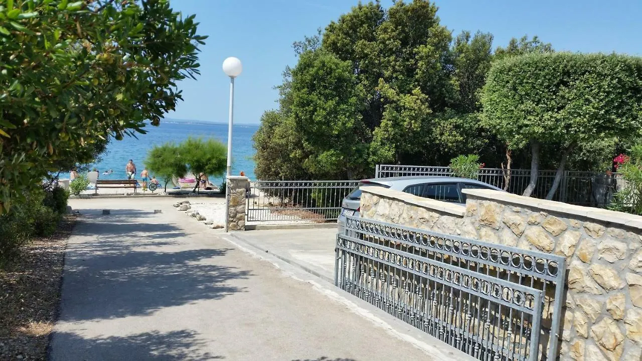 Apartments With Sea View Kožino